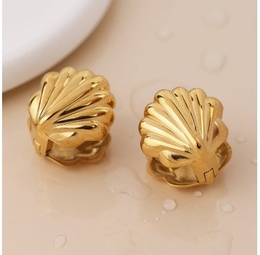 GOLD PLATED STAINLESS STEEL CLAM SHELL EARRINGS